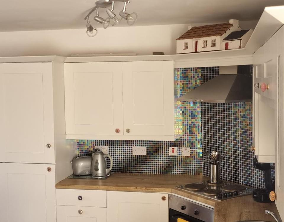 Be'S Cottage Malin Head Экстерьер фото